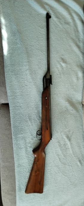 Crvena zastava m56