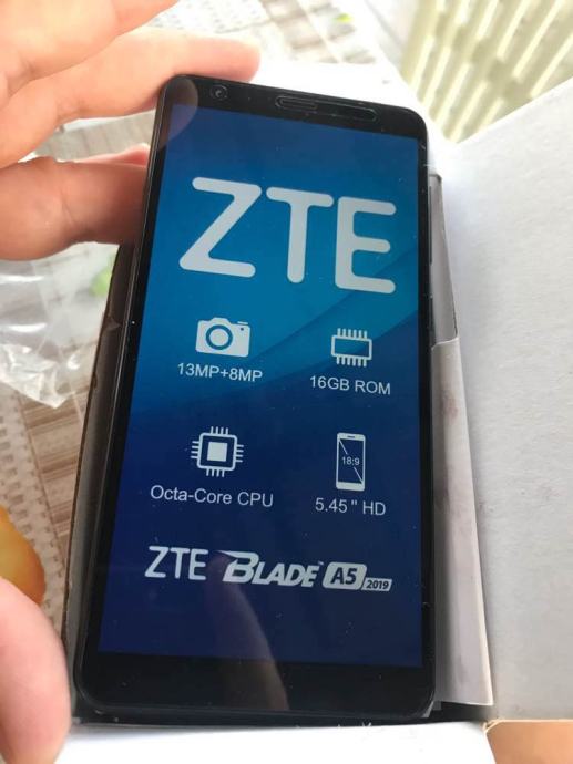 Zte blade a5 как вставить карту памяти