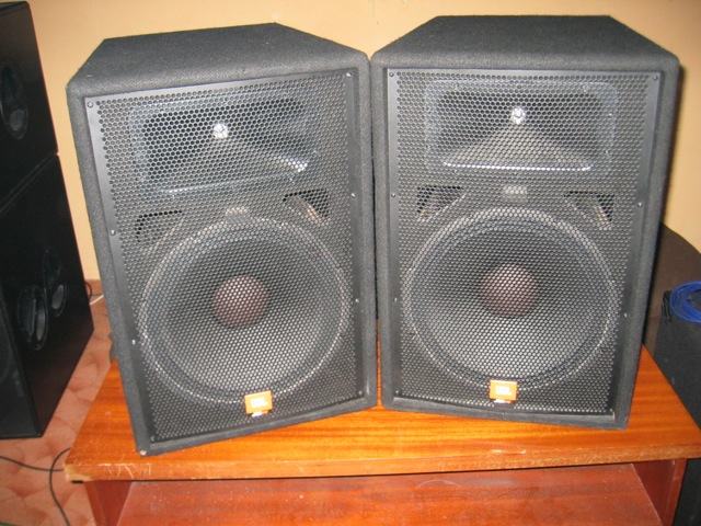 JBL JRX 115