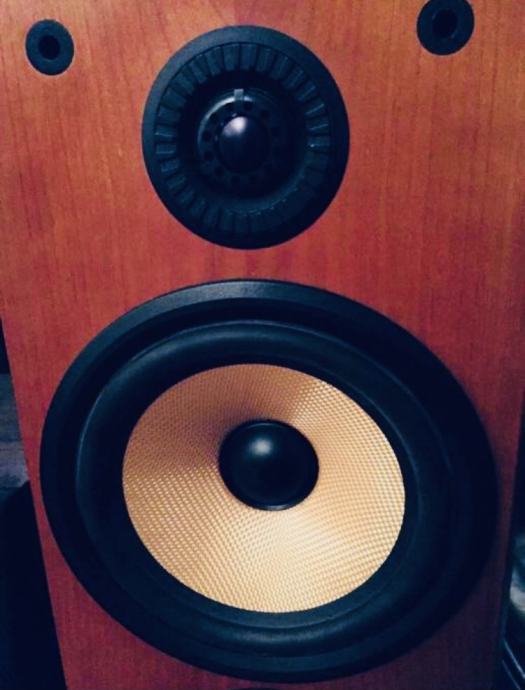 Bowers & wilkins cheap preference 5