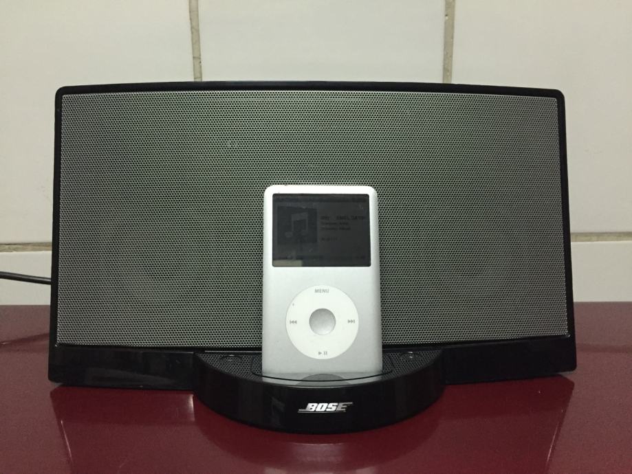 Bose SoundDock 1 Gen zvucnik