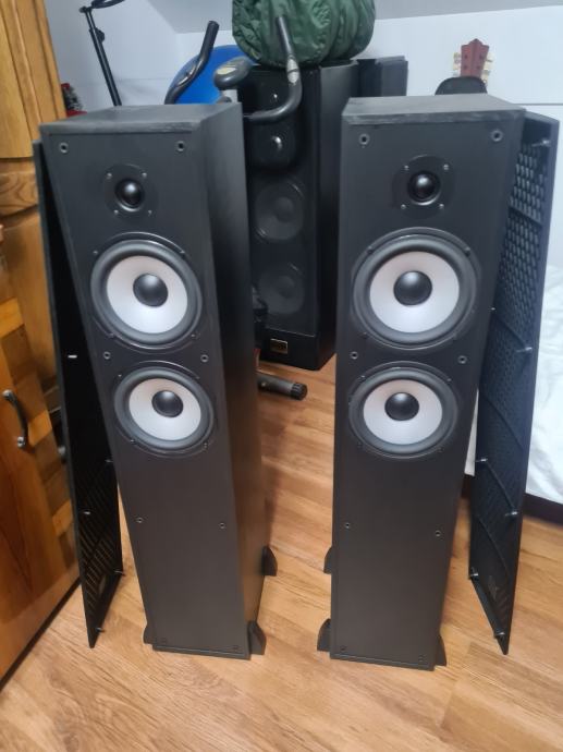 Boston Acoustics CS 260