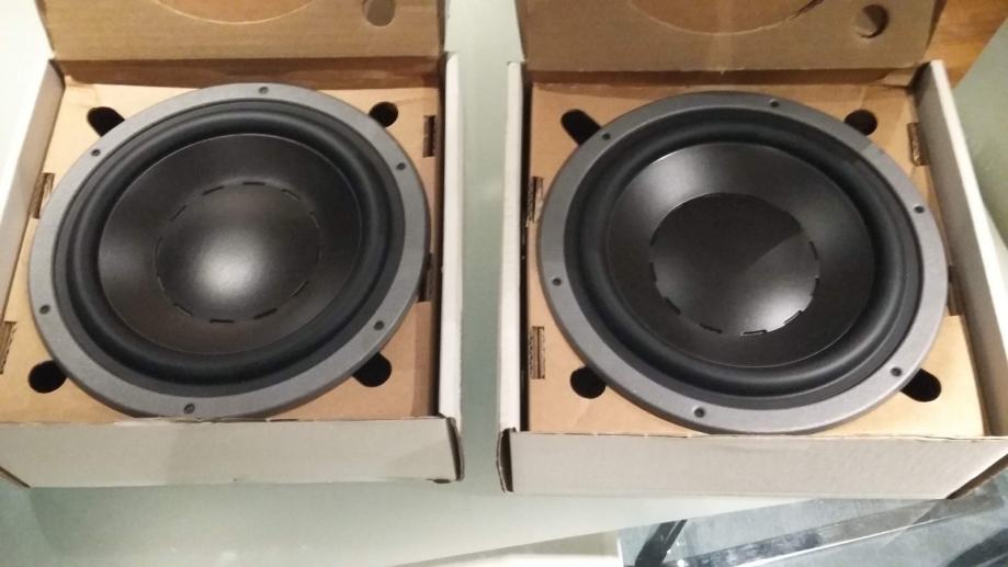 Dynaudio bas 24W100-8, 2 komada,upareni,novo zapakirano