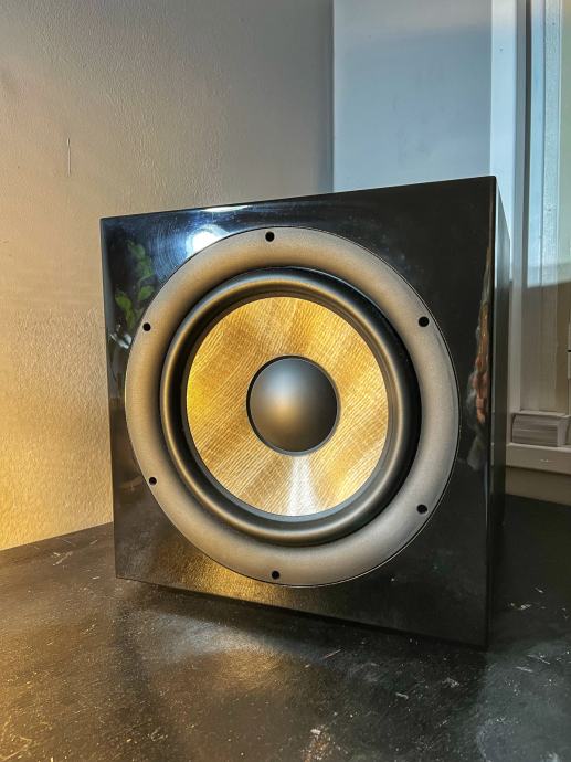 FOCAL SUBWOOFER 1000F