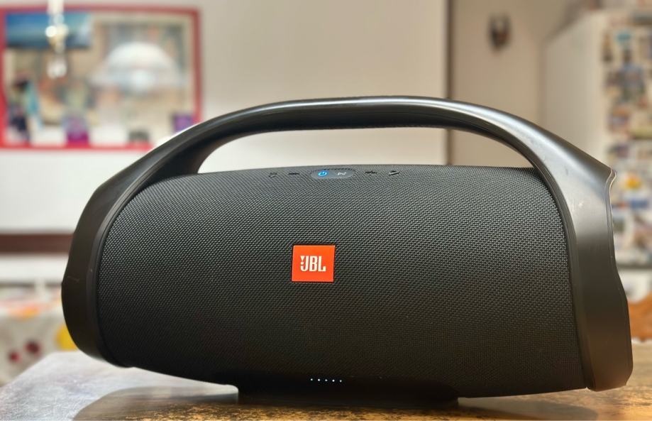 JBL BOOMBOX