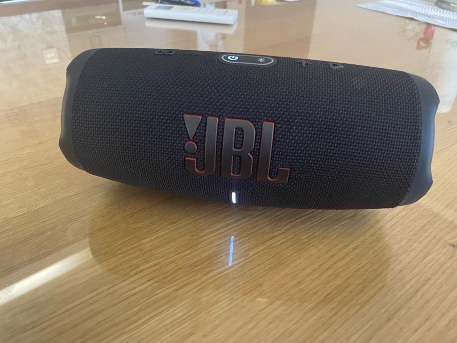 JBL Charge 5 BT zvucnik