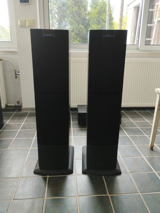 Kef q50