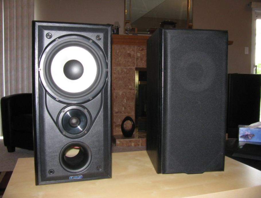 mission 702 speakers